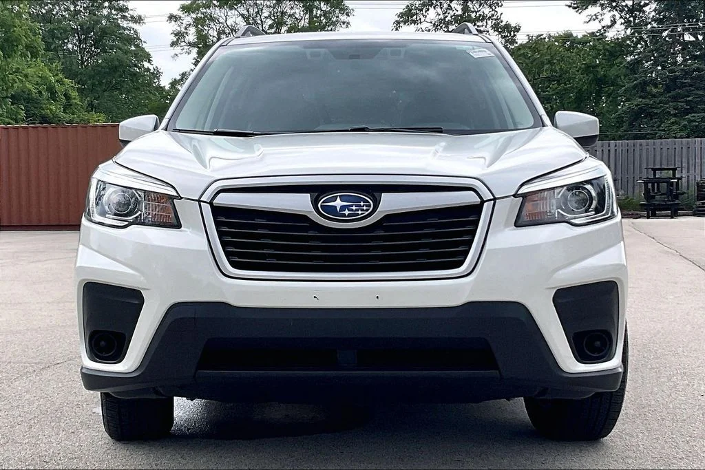 Used 2019 White Subaru Premium image 2
