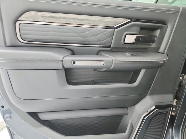 2025 RAM 2500 Limited - Photo 29