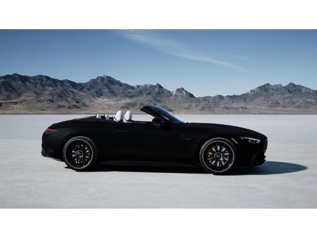 New 2027 MANUFAKTUR Night Black Magno Mercedes-Benz AMG® SL 63 Roadster image 16