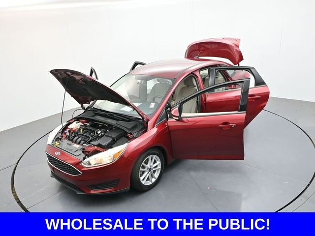 Used 2016 Red Ford SE image 45