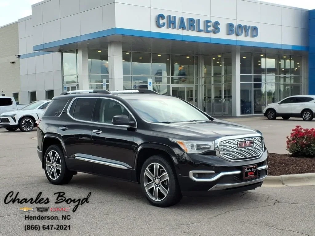 2018 GMC Acadia Denali AWD's photo