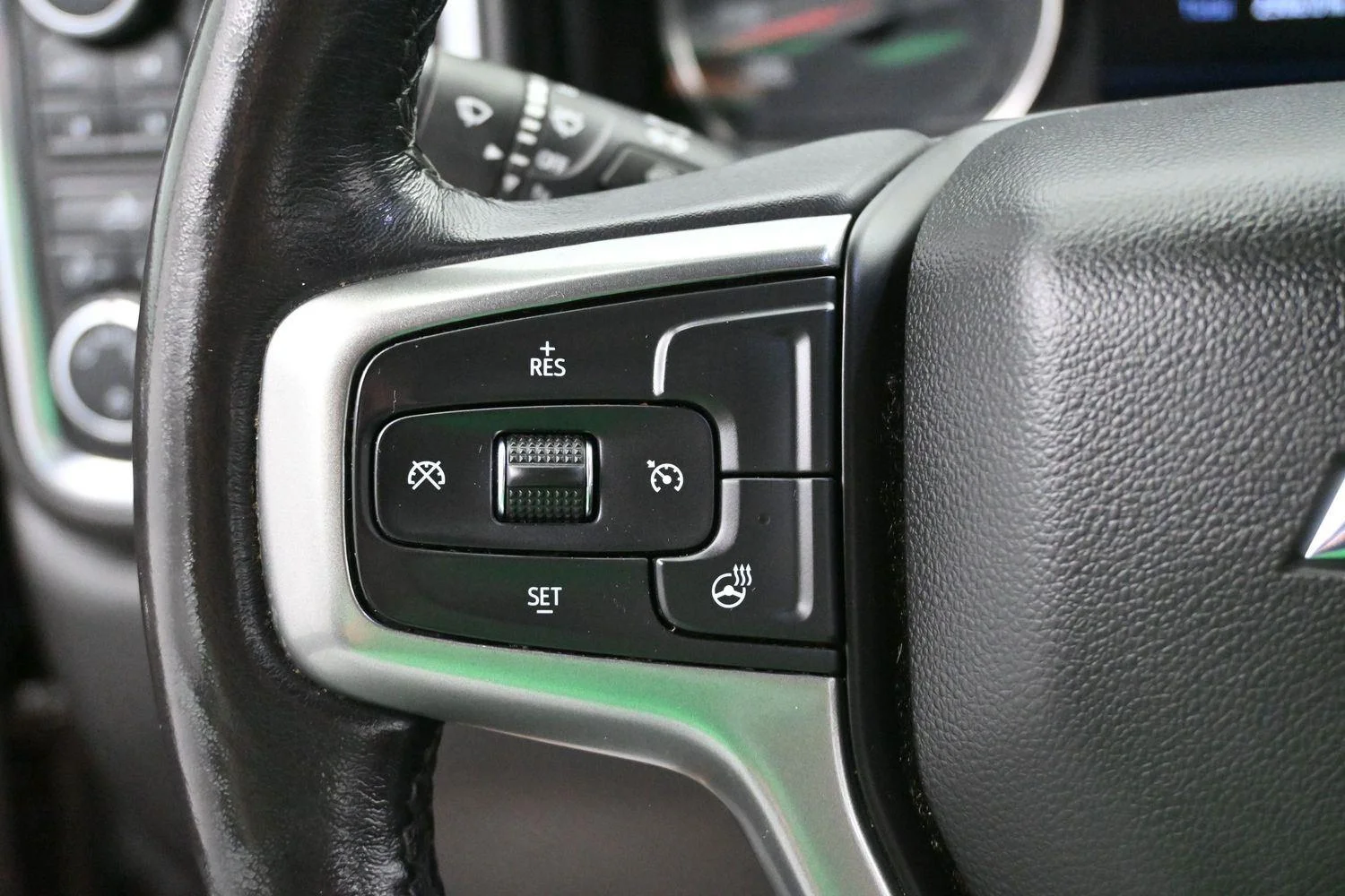Used 2021 Shadow Gray Metallic Chevrolet LT image 18