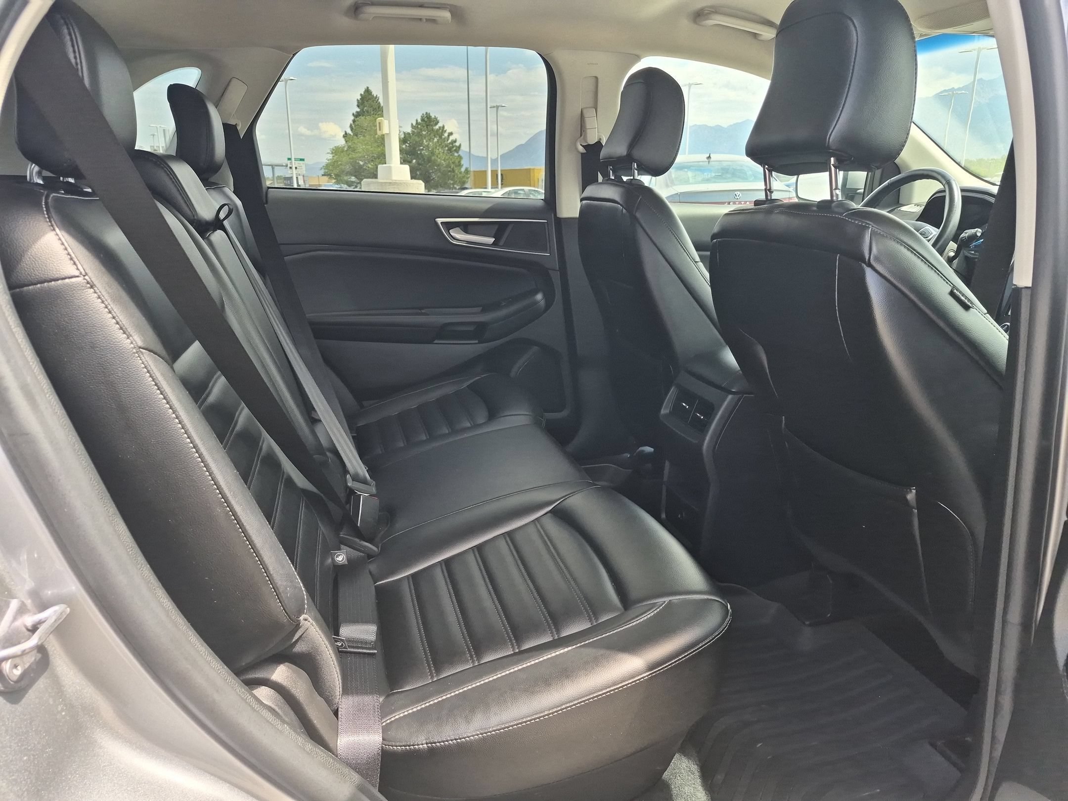 Used 2023 Iconic Silver Metallic Ford SEL image 30