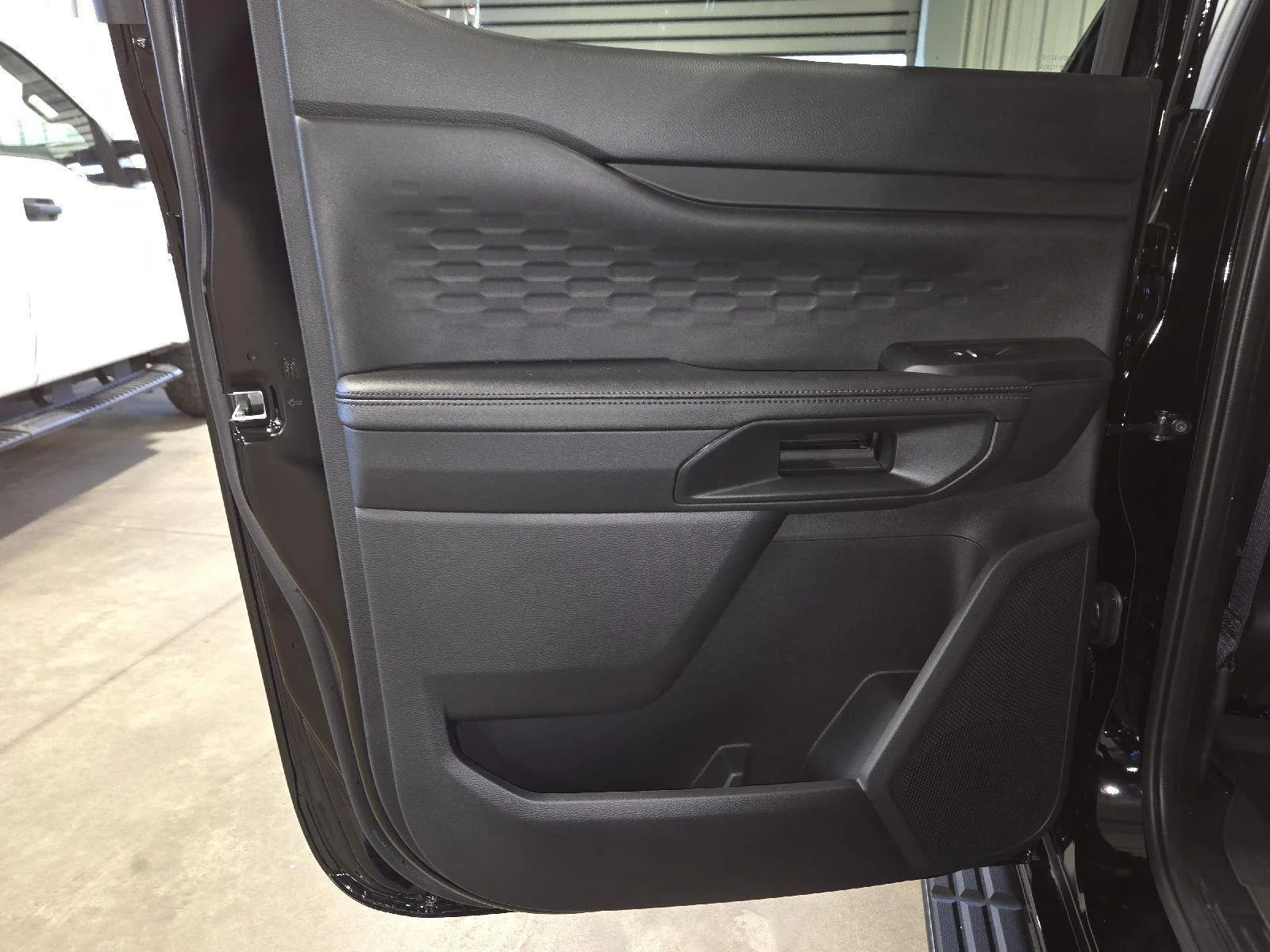 Used 2026 Shadow Black Ford XLT image 34