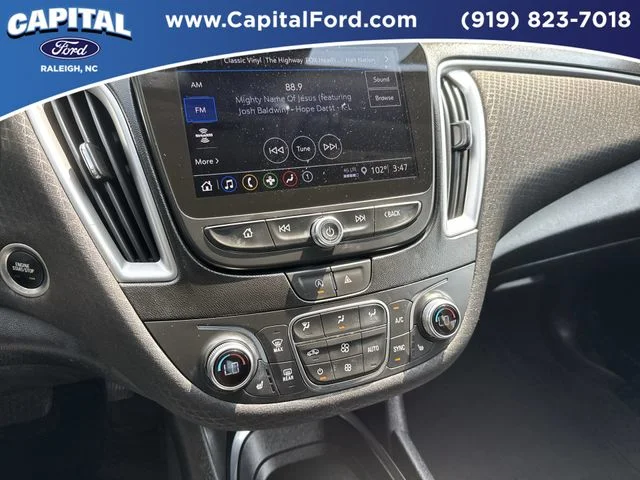 Used 2023 White Chevrolet LT image 26