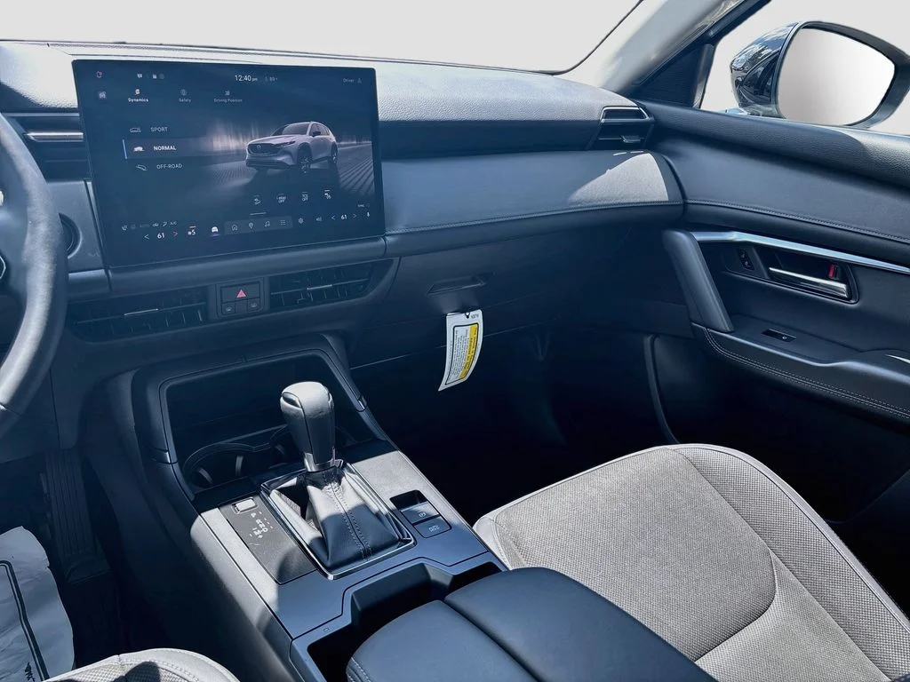 New 2026 Machine Gray Metallic Mazda 2.5 S Preferred AWD image 23