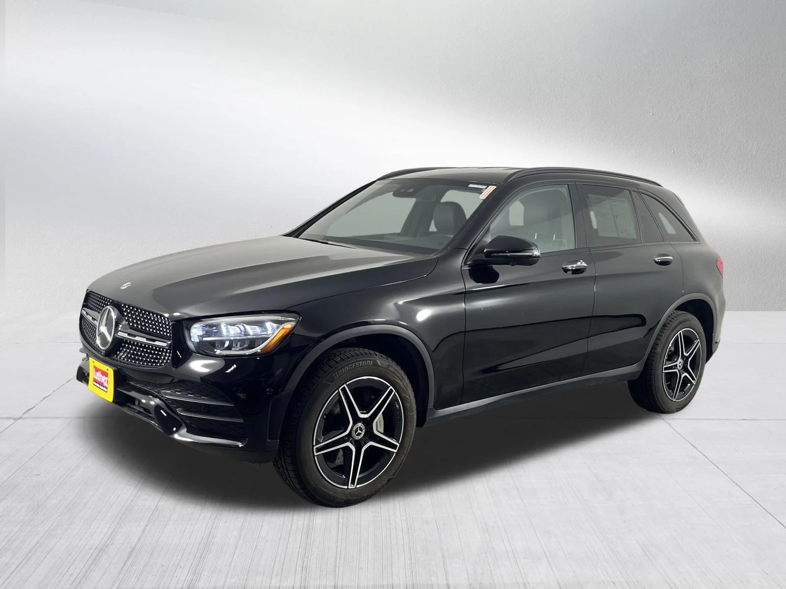 Used 2022 Black Mercedes-Benz GLC 300 image 3