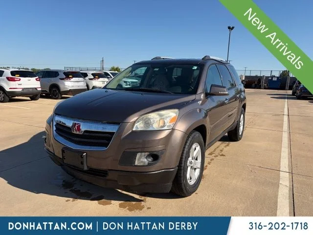 2010 Saturn Outlook's photo