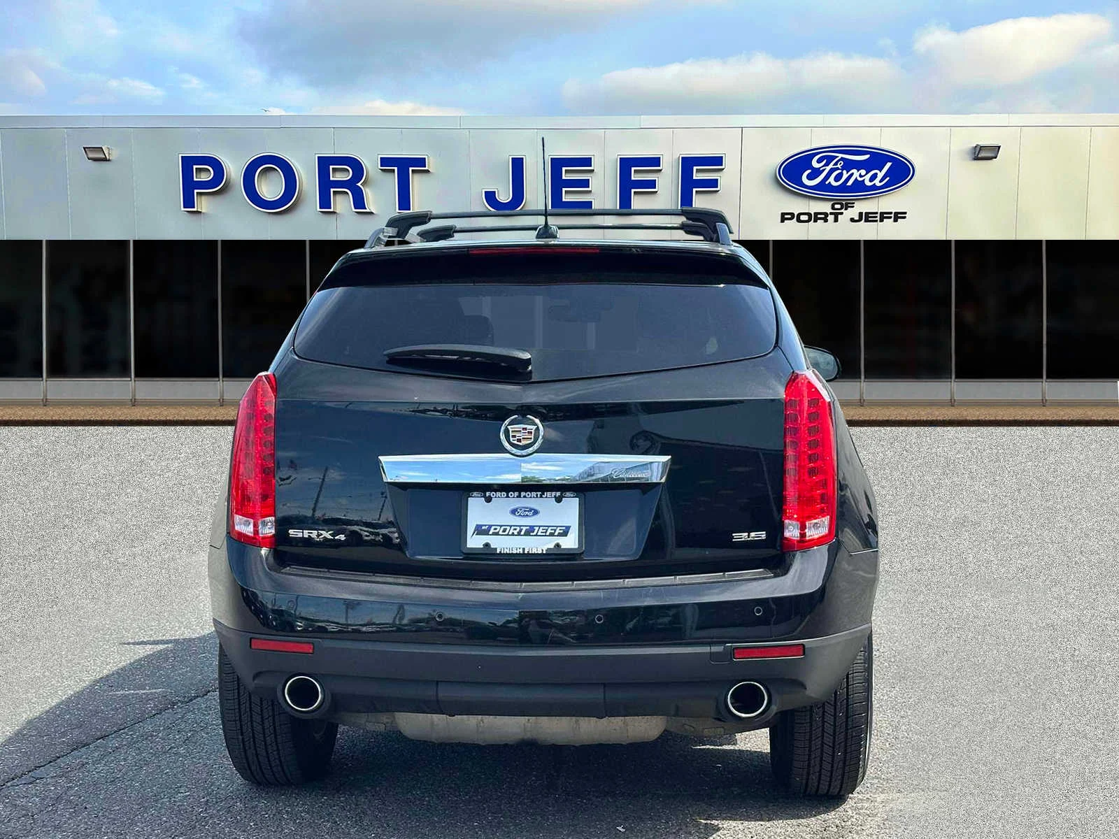 Used 2016 Black Raven Cadillac Luxury Collection image 7