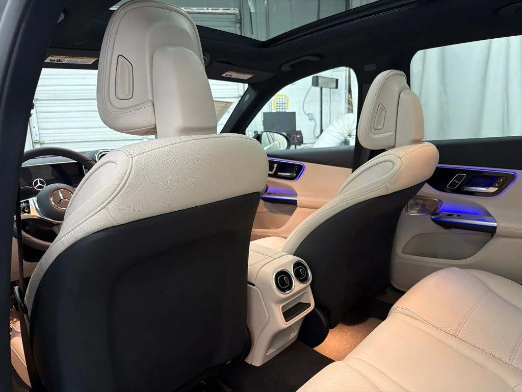 New 2027 Black Mercedes-Benz GLC 300 image 22