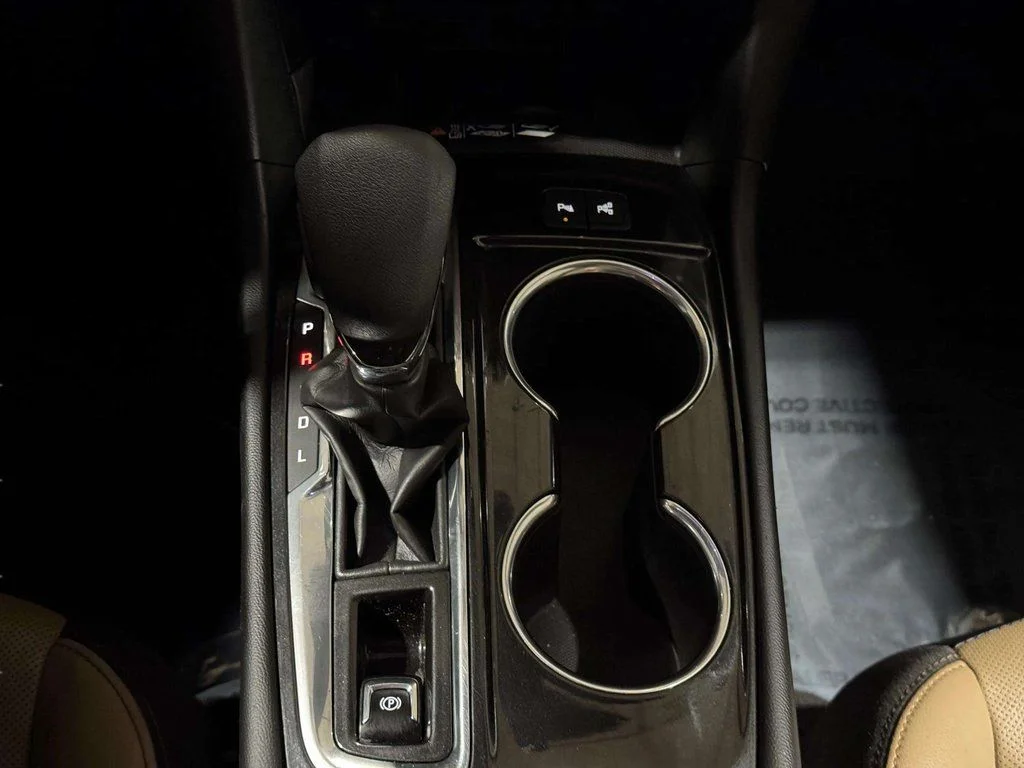 Used 2022 Mosaic Black Metallic Chevrolet Premier image 17