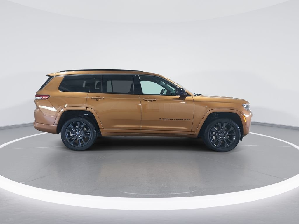New 2026 Copper Shino Metallic Clear-Coat Exterior Paint Jeep Limited image 9