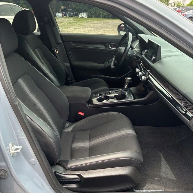 Used 2022  Honda Sport image 12