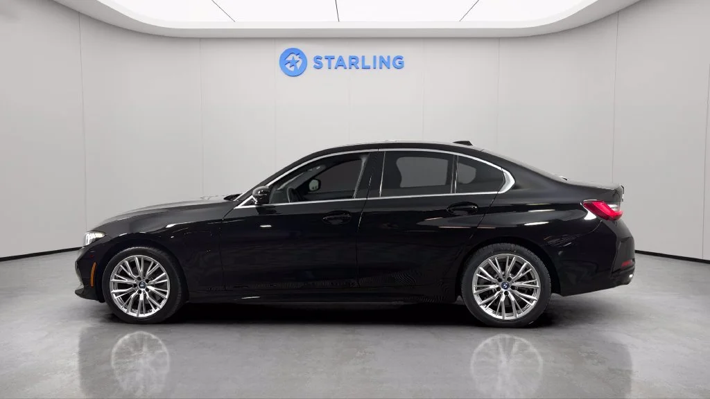 Used 2024 Black BMW xDrive image 4