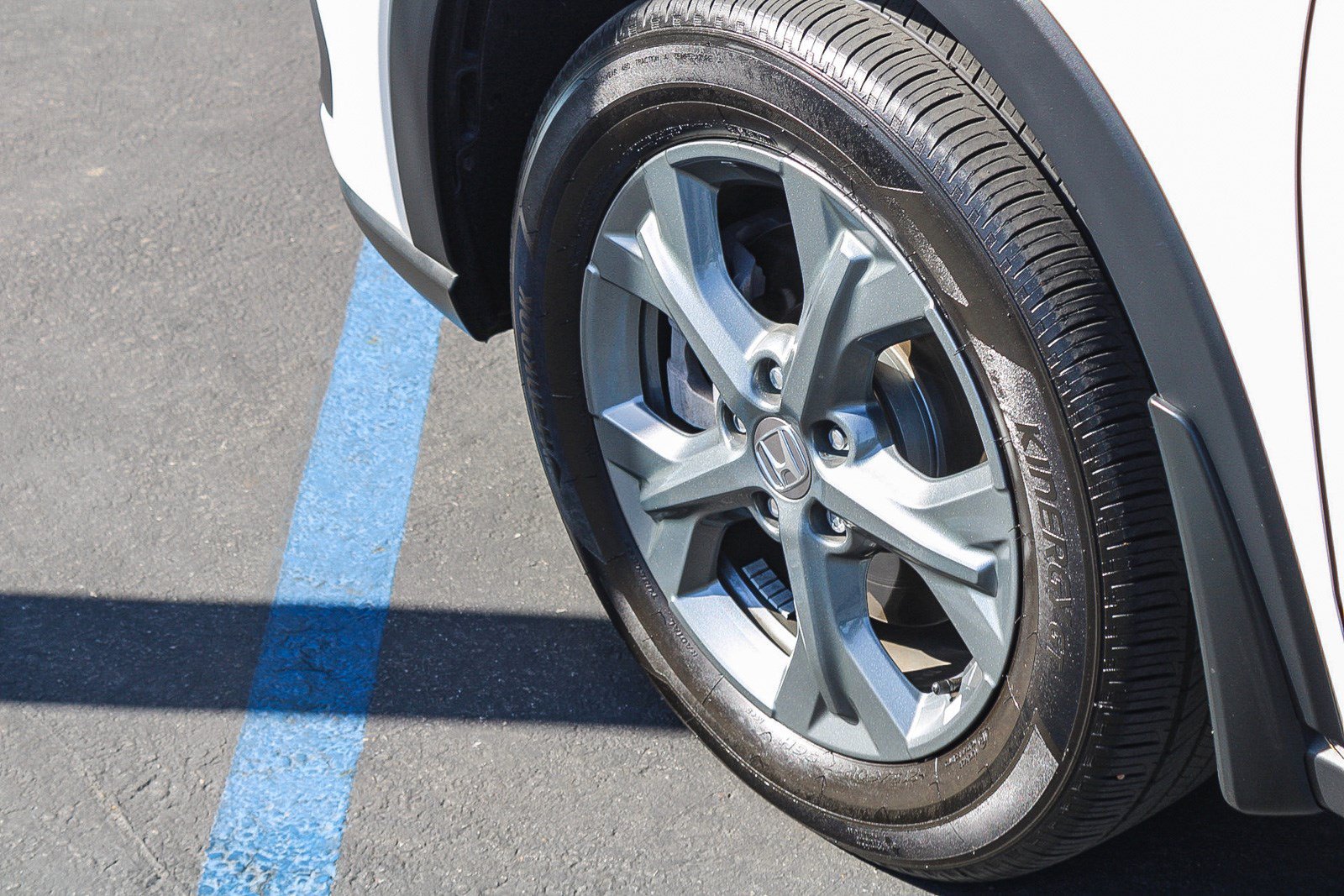 2026 Honda HR-V LX - Photo 12