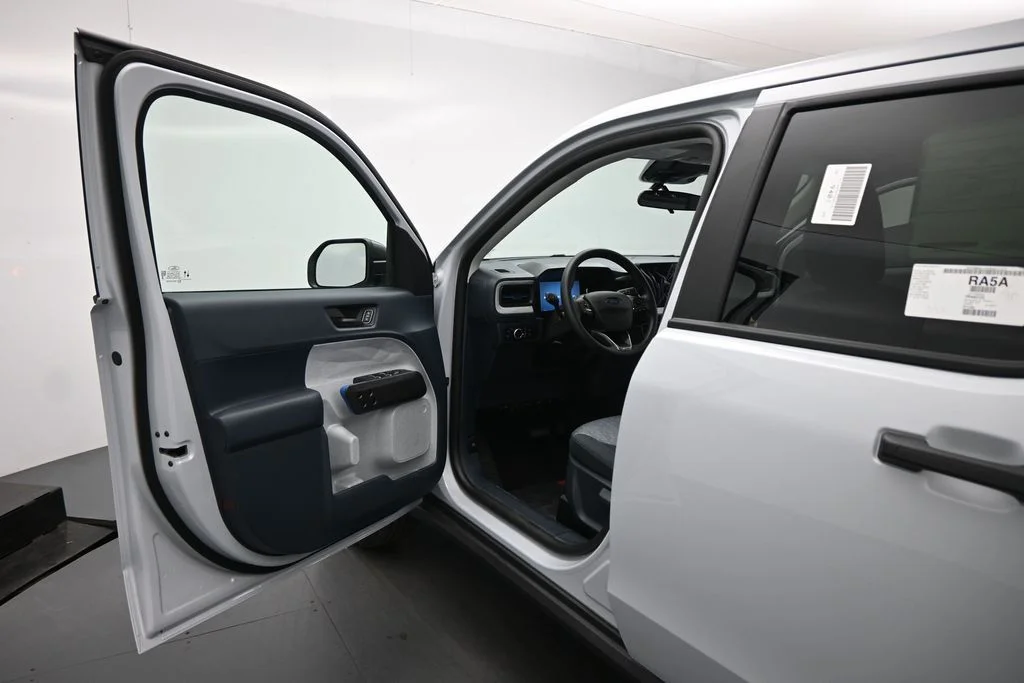 New 2026 White Ford XLT image 8