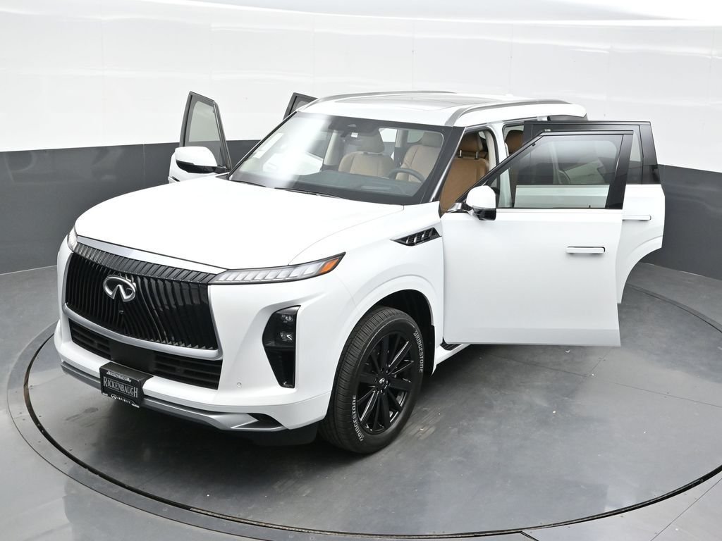 New 2026 RADIANT WHITE INFINITI Luxe 4WD image 48