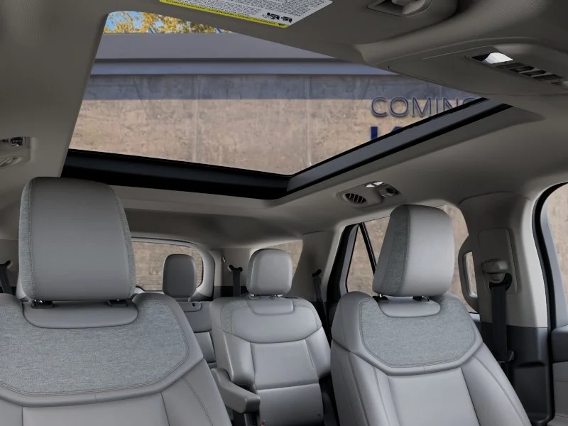 New 2027 Vapor Blue Metallic Ford Active image 22