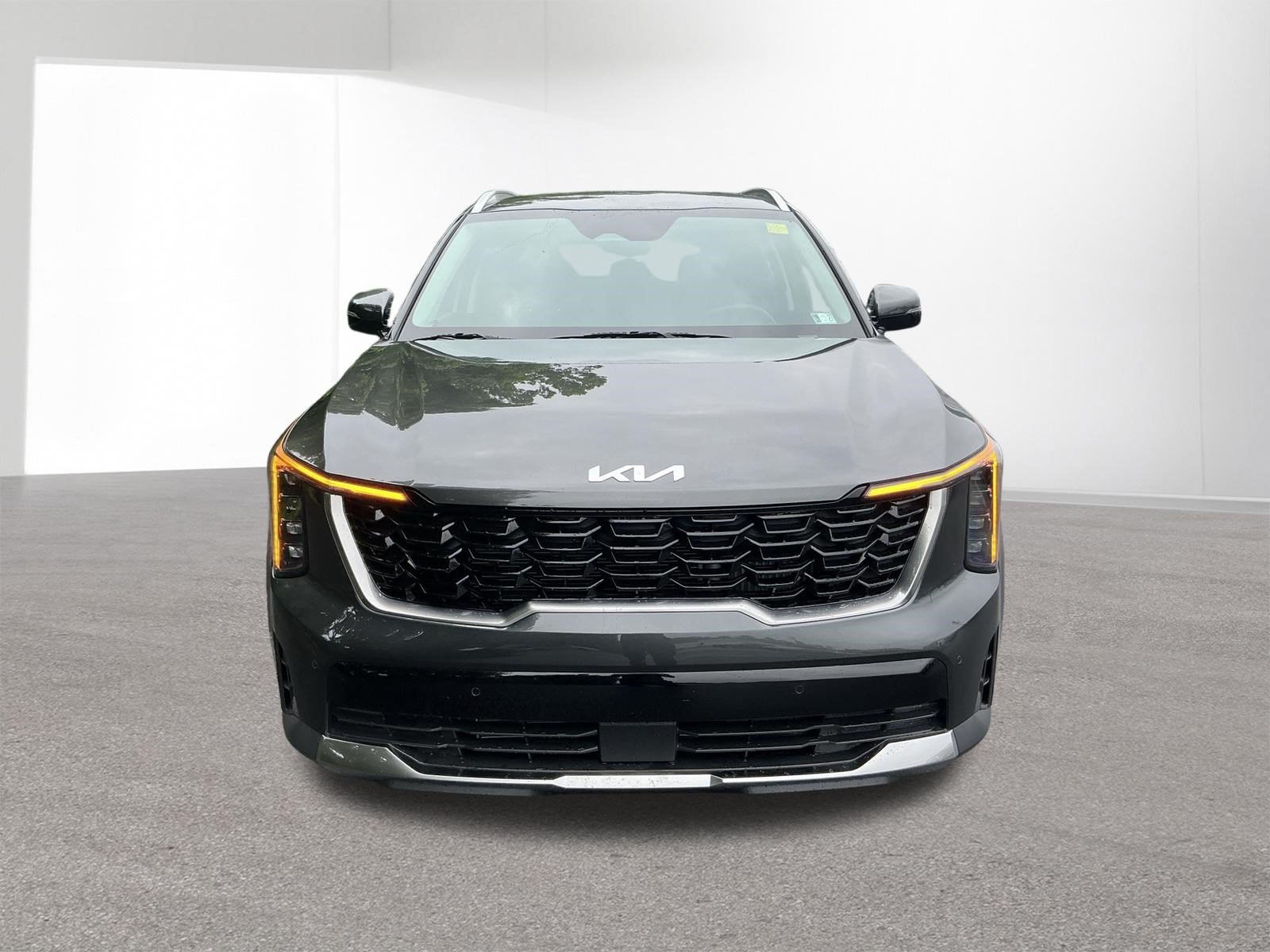 New 2026 Interstellar Gray Kia EX image 8