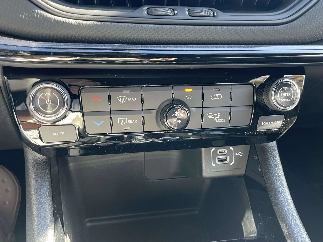 2026 Jeep Compass Altitude - Photo 21