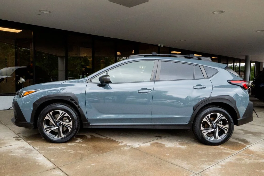 Certified Used 2024 Blue Subaru Premium image 4