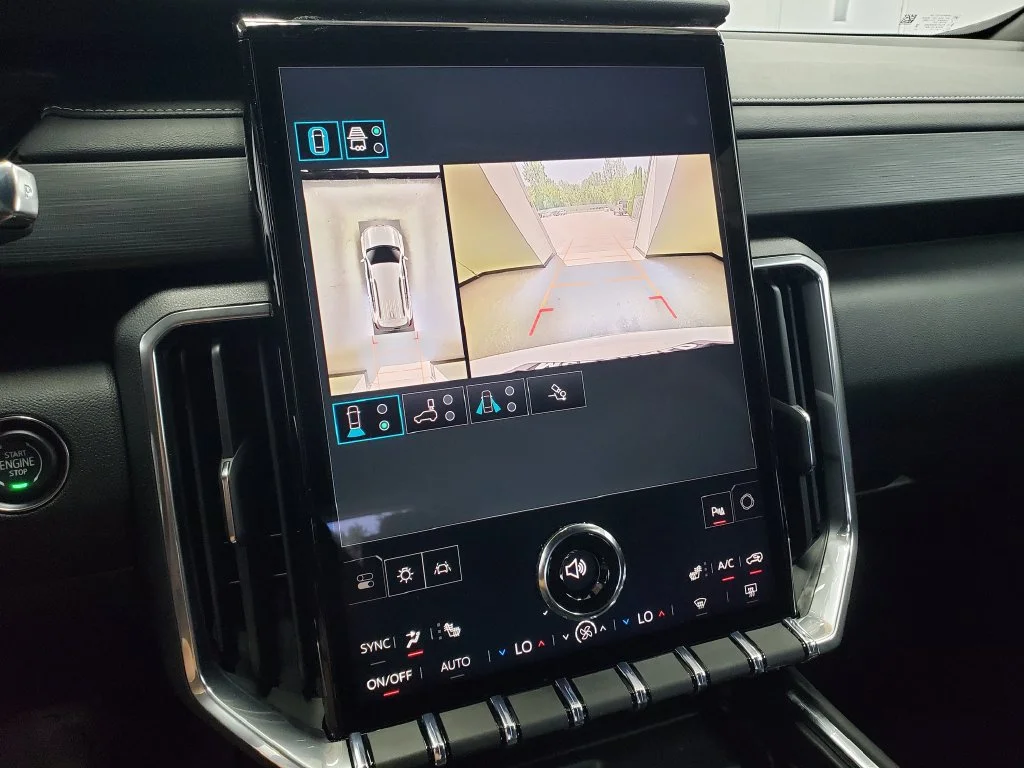 New 2026 Summit White GMC Elevation image 16