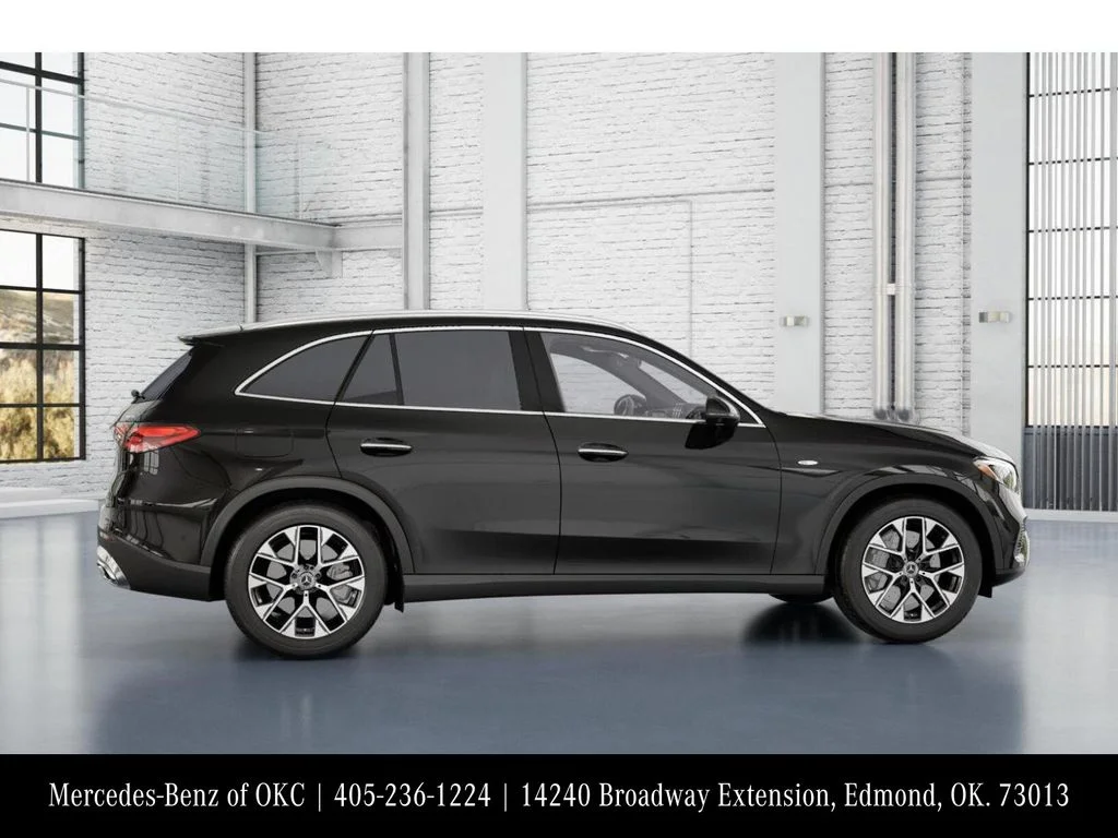 Used 2026 Black Mercedes-Benz GLC 350e image 17