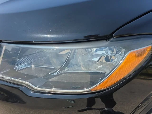 Used 2018 Black Jeep Latitude image 31