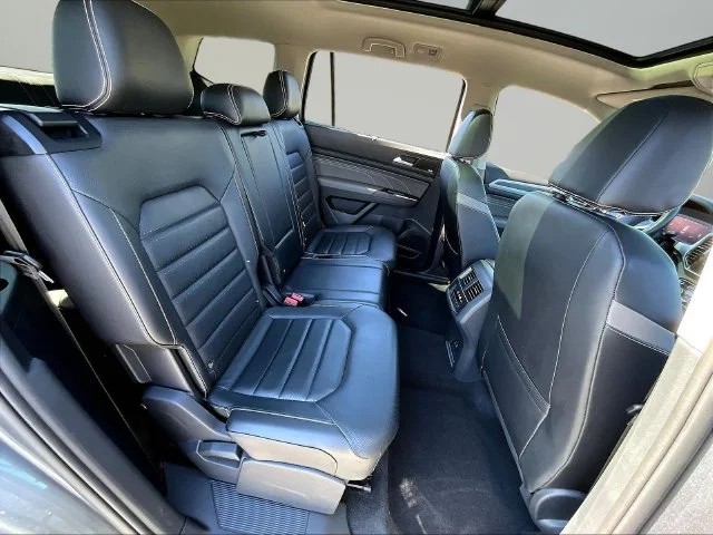 Used 2021 Gray Volkswagen 3.6L V6 SEL Premium R-Line image 30