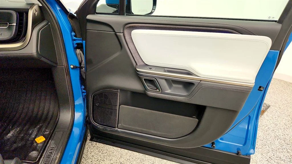Used 2024 Rivian Blue Rivian Adventure Dual-Motor Large Pack w/ Ocean Coast Vegan Leather image 25