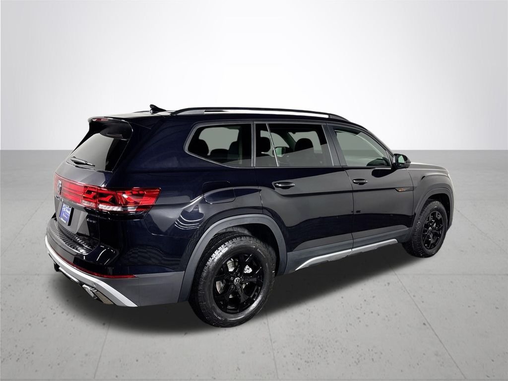 New 2026 Deep Black Pearl Volkswagen Peak Edition image 6