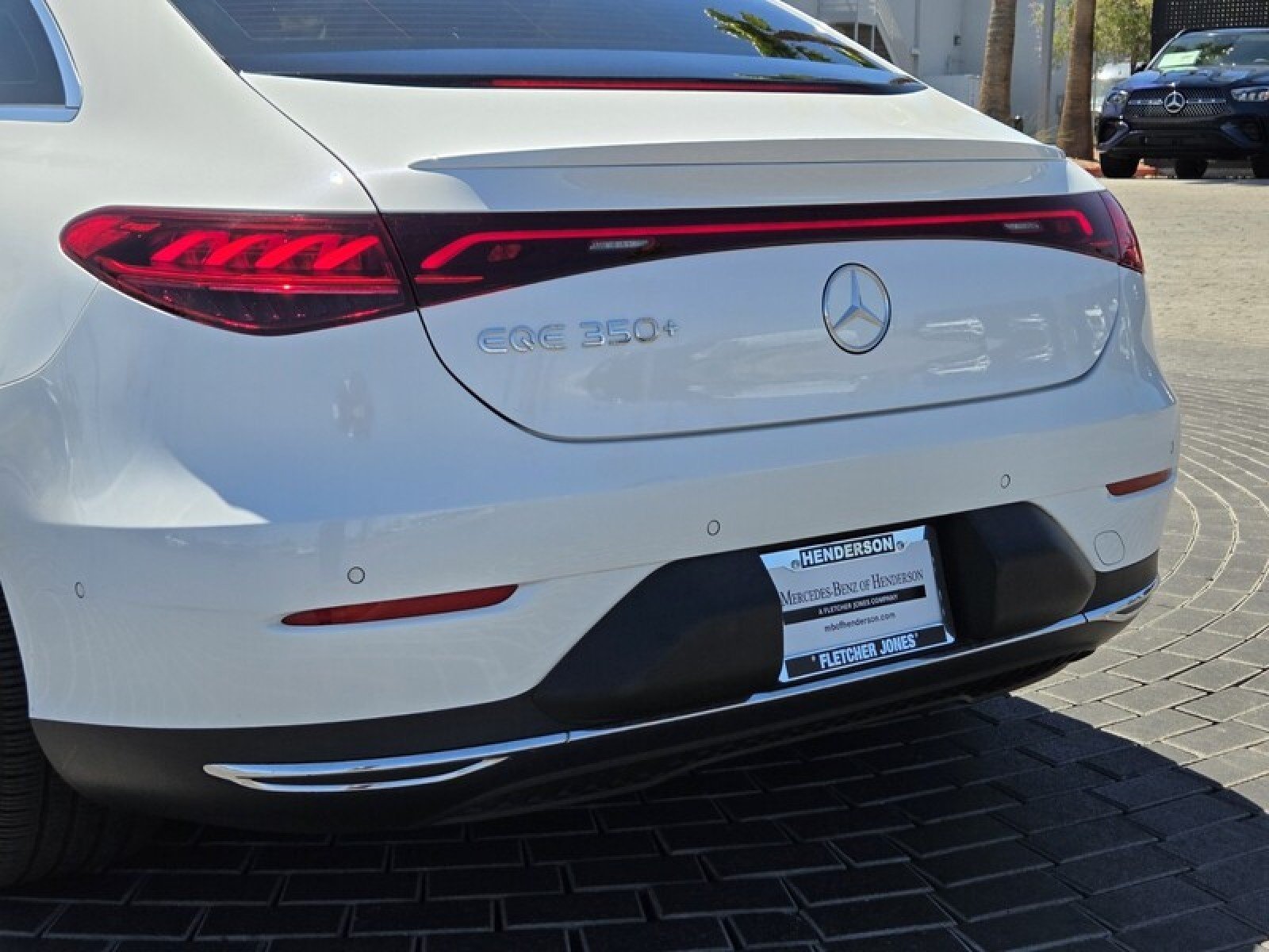 Certified Used 2023 MANUFAKTUR Moonlight White Metallic Mercedes-Benz EQE 350+ image 4