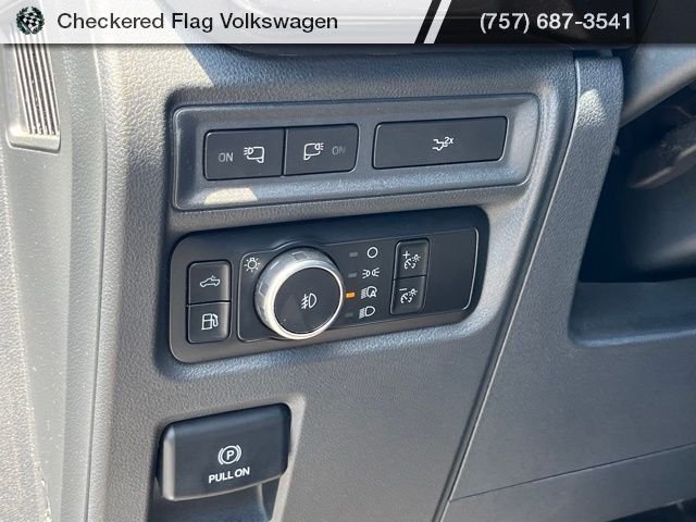 Used 2023 Oxford White Ford XLT image 15