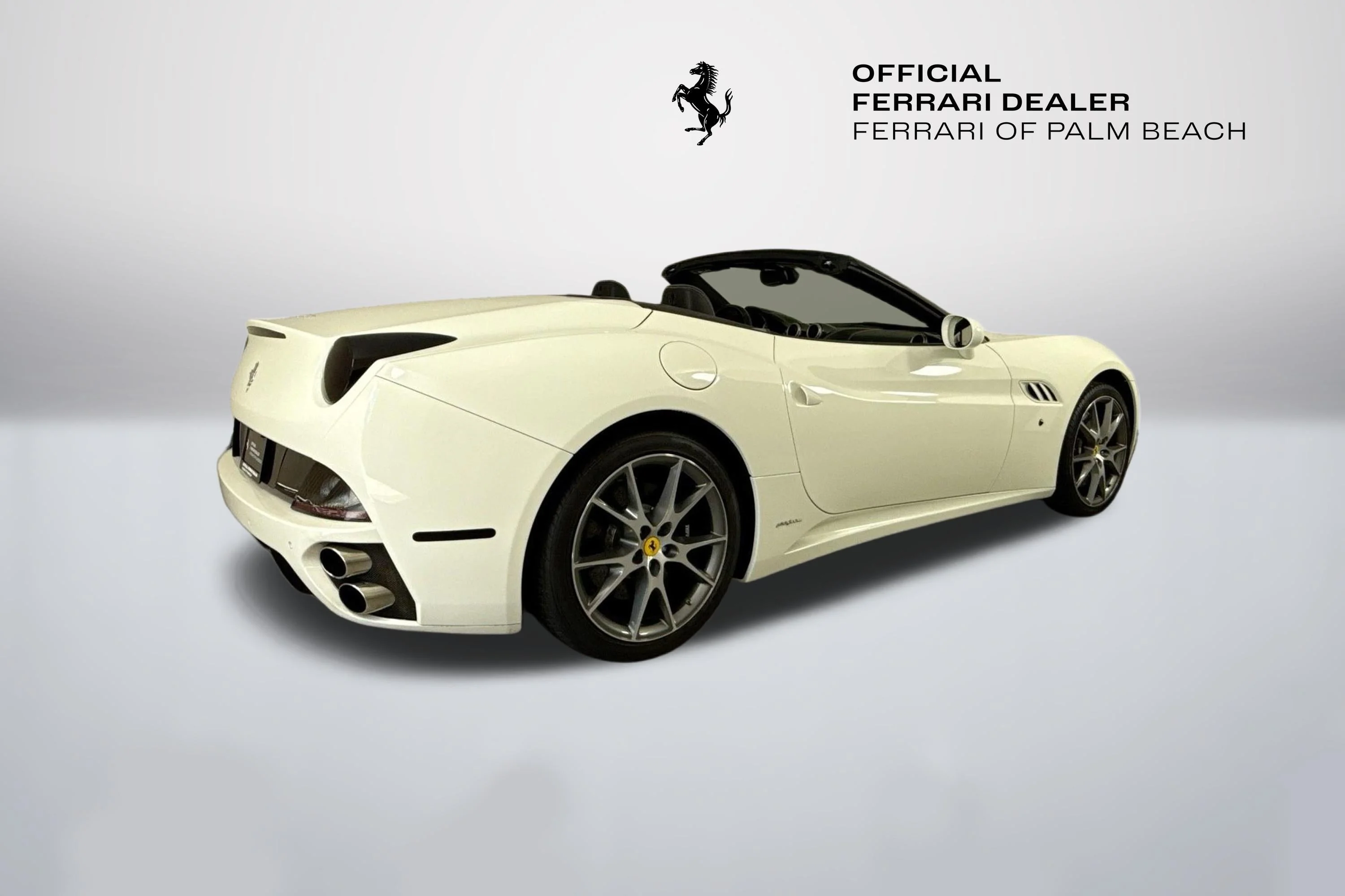 Used 2010 Extra Sample Ferrari Base image 7