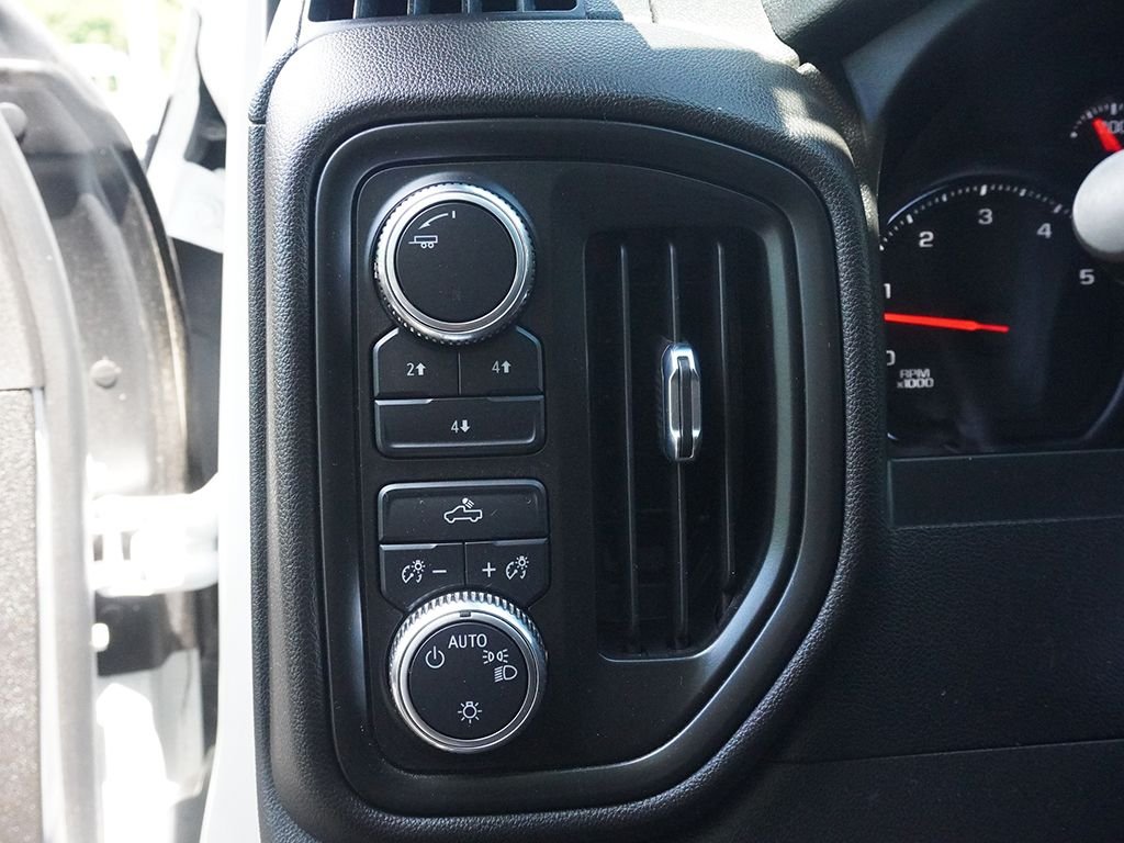 Used 2023 White GMC Pro image 31
