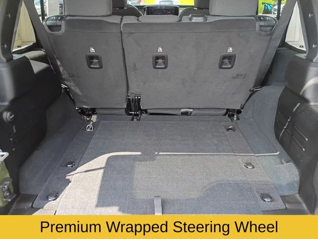Used 2024 Green Jeep Sport image 20