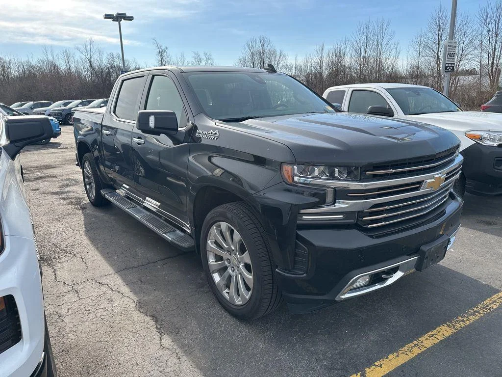 Used 2021 Black Metallic Chevrolet High Country image 41