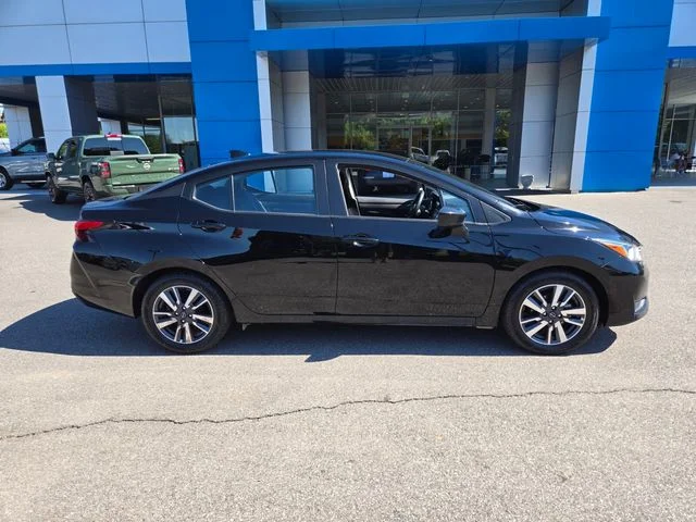Used 2023 Black Nissan 1.6 SV image 9