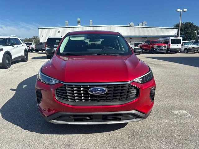 Used 2025 Red Ford Active image 2