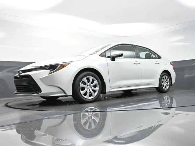 Used 2026 Beige Toyota LE image 43
