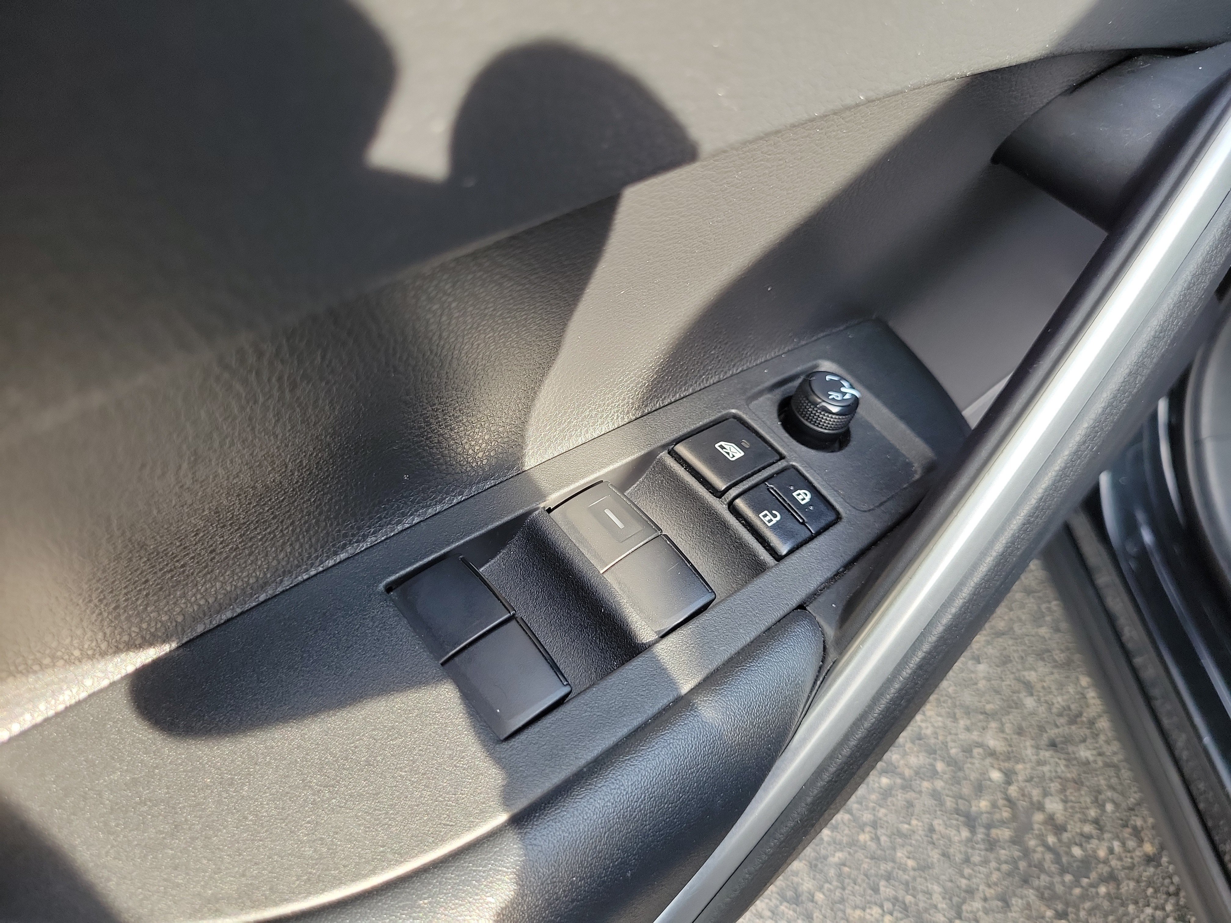 Used 2022 Jet Black Toyota LE image 19