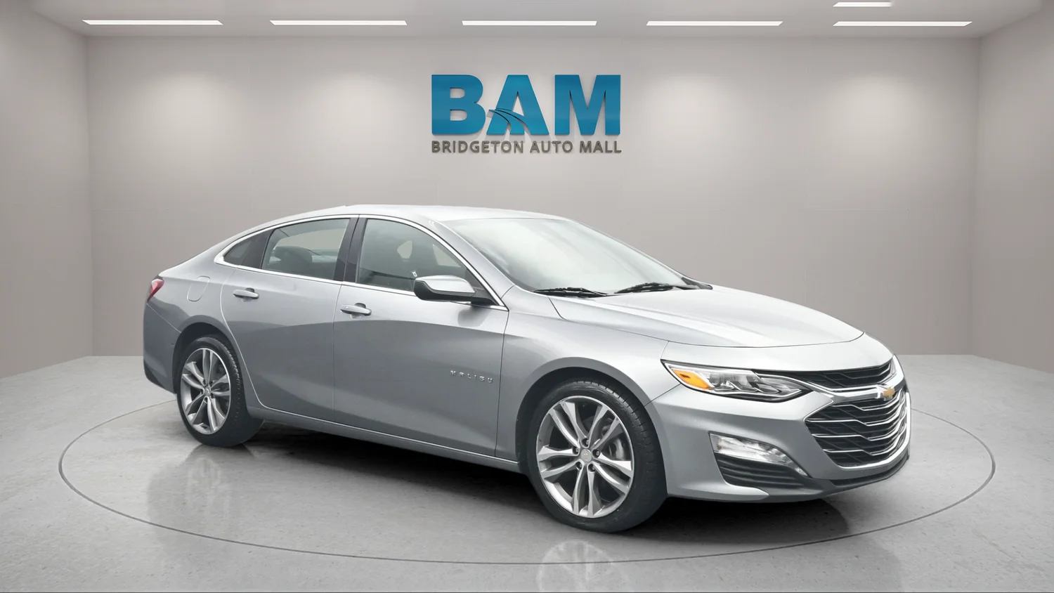 Used 2024 Gray Chevrolet LT image 1
