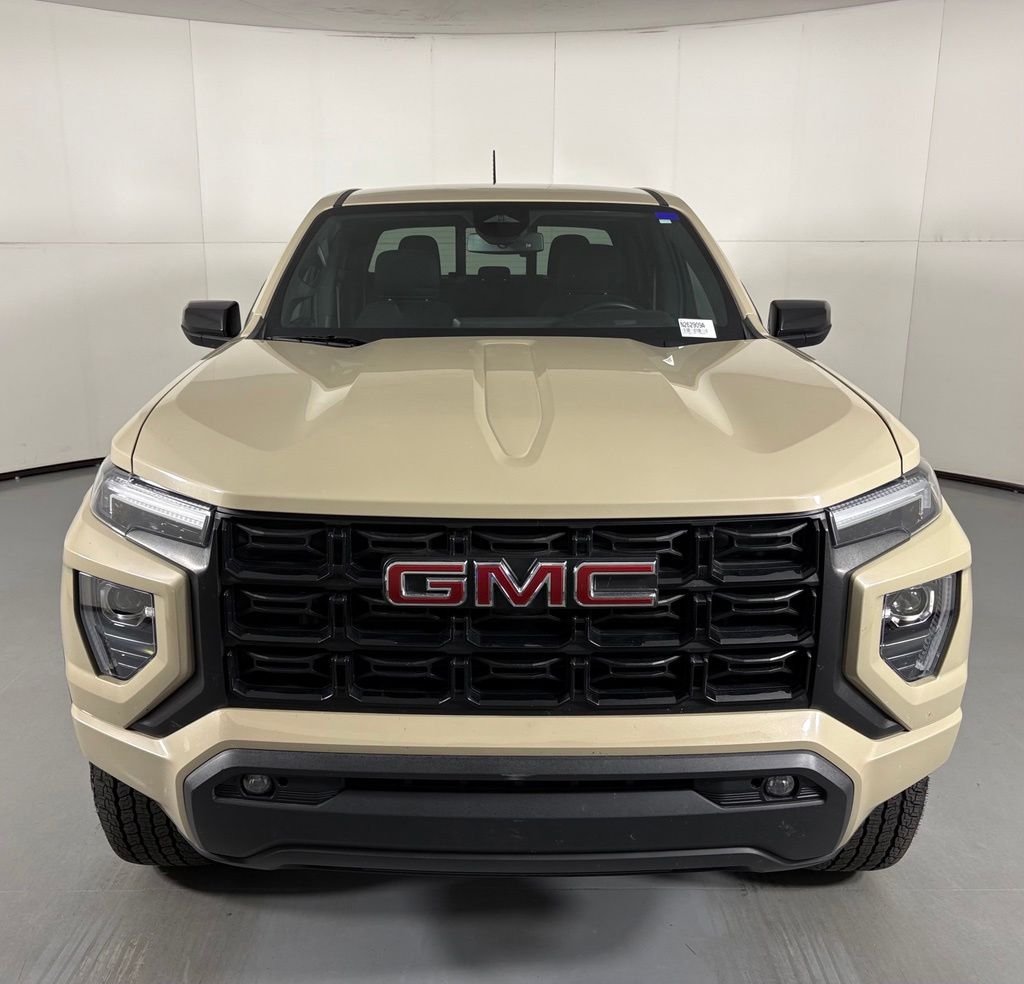 Used 2024 Beige GMC Elevation image 3
