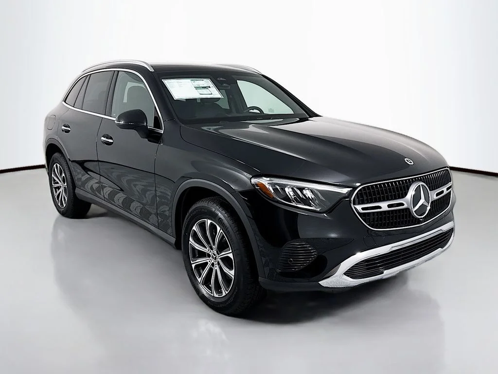 Certified Used 2026 Black Mercedes-Benz GLC 300 image 7