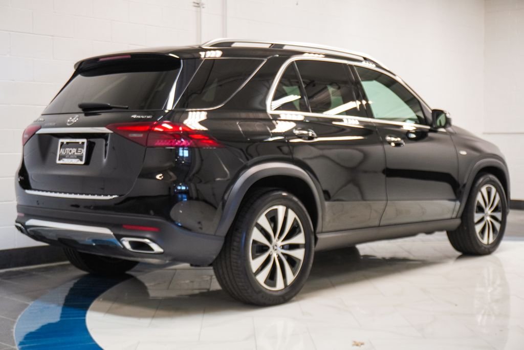 Used 2025 Black Mercedes-Benz GLE 450e image 34