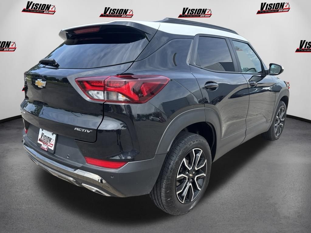 Used 2023 Black Chevrolet ACTIV image 5