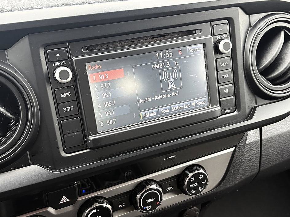 Used 2018 Super White Toyota SR image 19