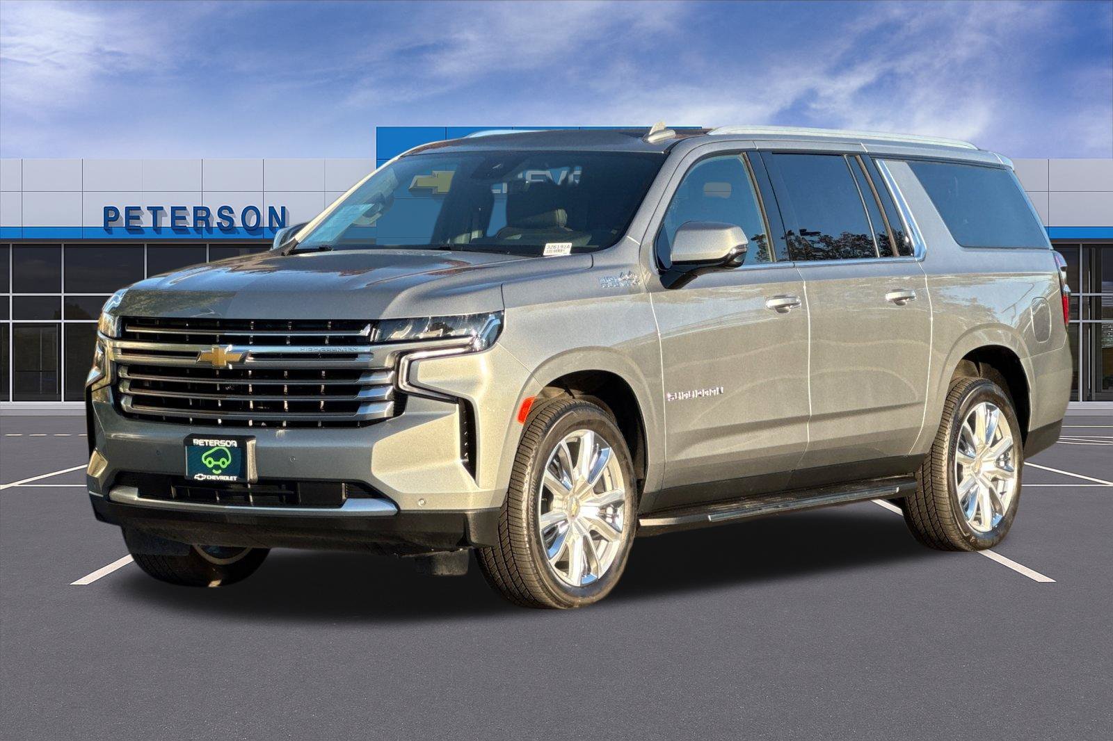 Used 2023 Gray Chevrolet High Country image 8