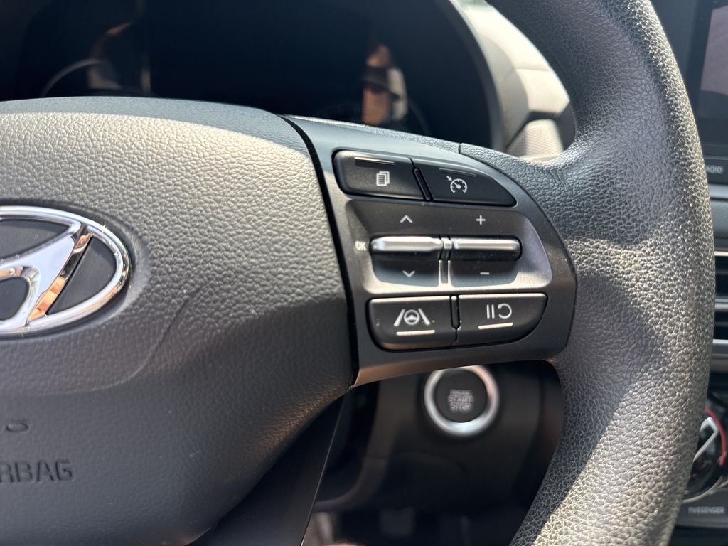 Used 2023 Gray Hyundai SEL image 25