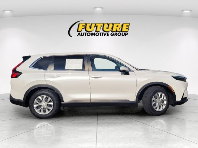 Used 2025  Honda LX image 3